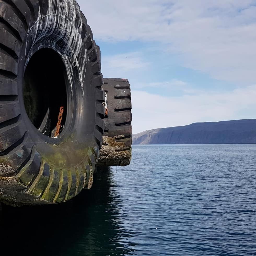 Batsfjord Smarthotell Екстериор снимка